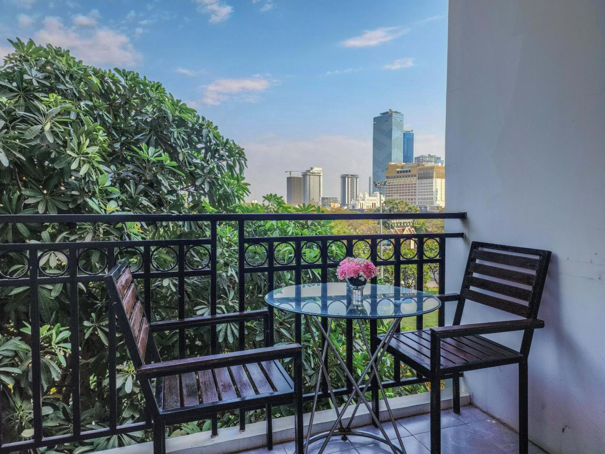 889 Boutique Hotel Phnom Penh Exterior foto